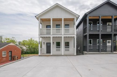 1201 Walsh St, Nashville, TN, 37208-1174 | Card Image