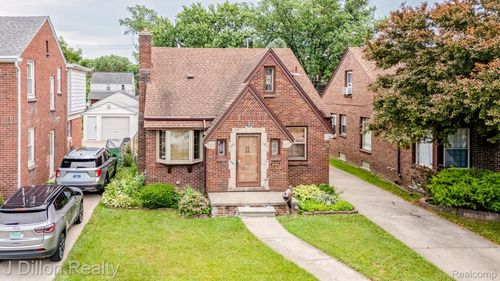 640 N Elizabeth St, Dearborn, MI, 48128-1705 | Card Image