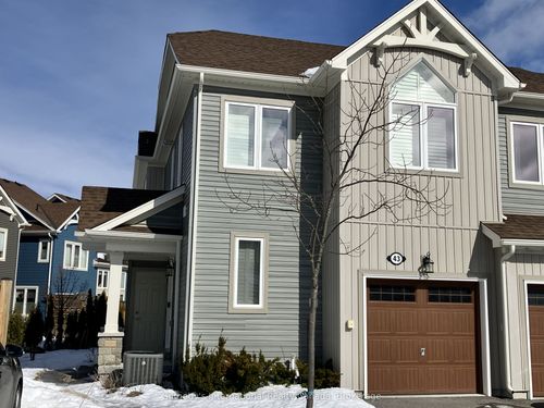 43 Carpenter St, Collingwood, ON, L9Y0Z5 | Card Image