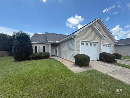 300-2651 S Juniper St, Foley, AL, 36535-9205 | Card Image