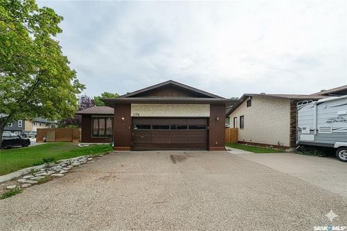3158 Salterio Cres, Regina, SK, S4V1C9 | Card Image
