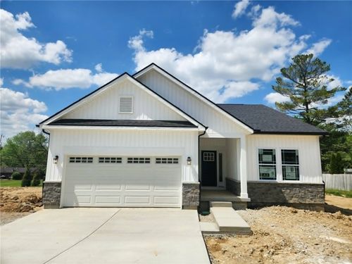 1575 N Fairfield Rd, Beavercreek, OH, 45432-2739 | Card Image