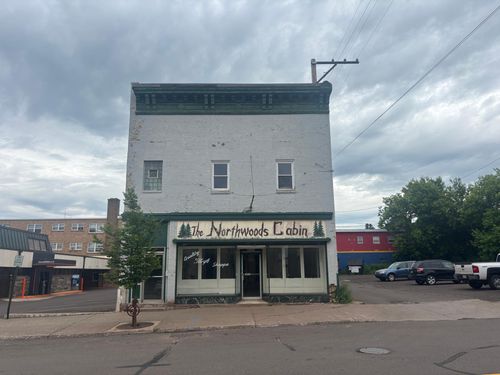 210 S Suffolk St, Ironwood, MI, 49938-2159 | Card Image