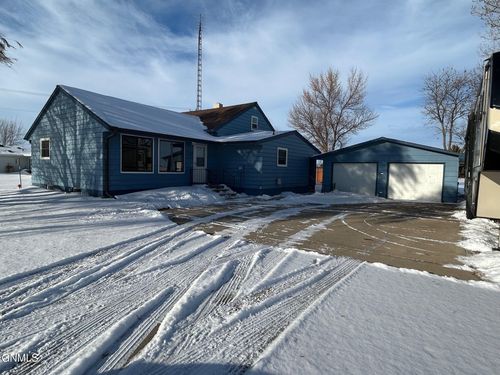 400 North N, Harvey, ND, 58341 | Card Image