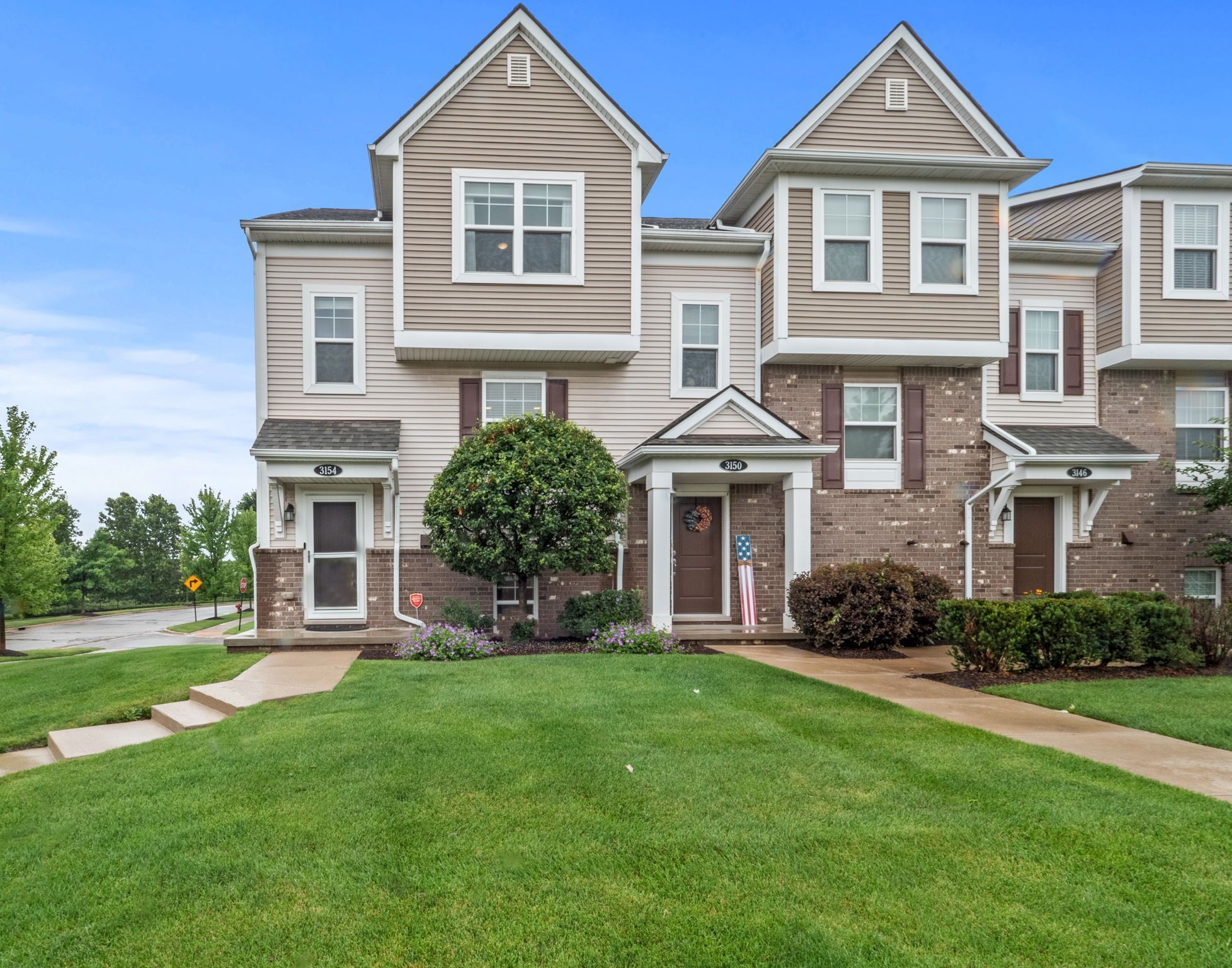 Johanna Ware , Wixom, MI 48393