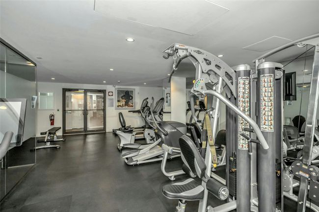 Exercise room with recessed lighting | Image 33