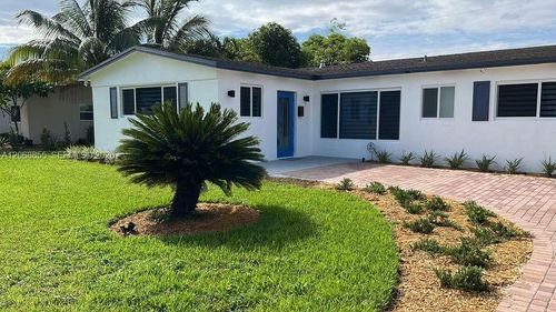 6220 Nw 19th St, Sunrise, FL, 33313-2904 | Card Image