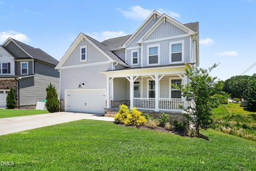 447 Forestview Crest Way, Fuquay-Varina, NC, 27526-2707 | Card Image