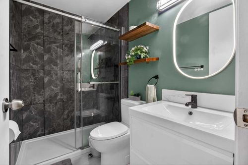 22-6100 4 Ave Ne, Calgary, AB, T2A5Z8 | Card Image