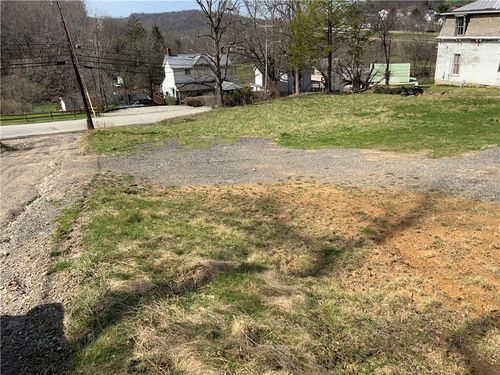 2610 E Finley Dr, Claysville, PA, 15323 | Card Image
