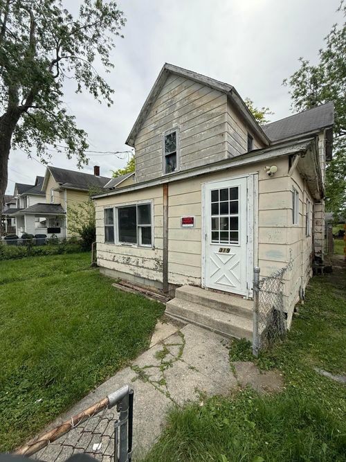 319 Uncapher Ave, Marion, OH, 43302-4754 | Card Image