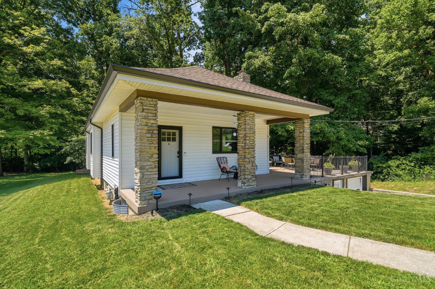 Residential in Columbia Twp 2