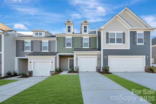 783 Kitfox Dr Nw, Concord, NC, 28027-8999 | Card Image