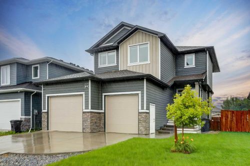 217 Greenwood Rd, Coalhurst, AB, T0L0V2 | Card Image