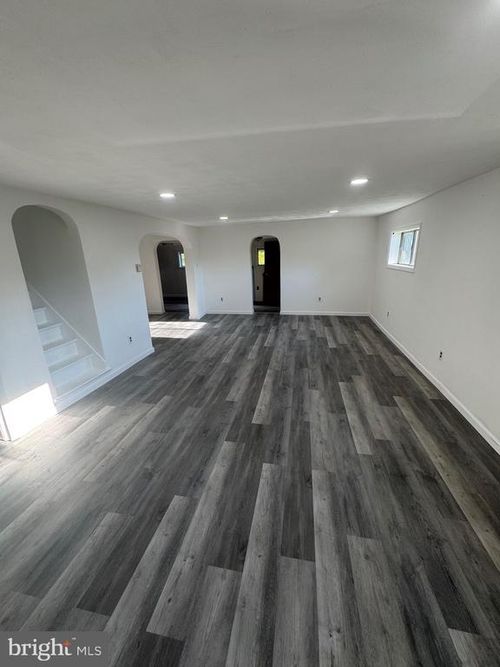 110 Oakland Ave, JOHNSTOWN, PA, 15902-3140 | Card Image