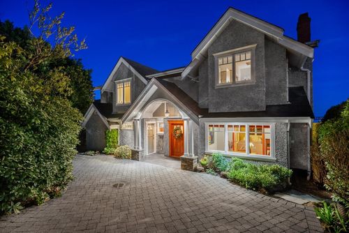 2374 Nelson Avenue, West Vancouver, BC, V7V2R2 | Card Image