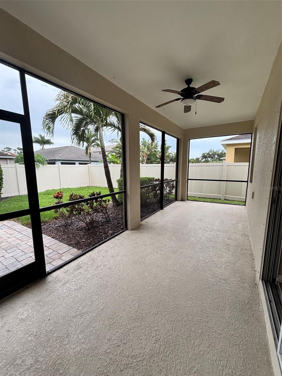 Residential Lease in SARASOTA 5