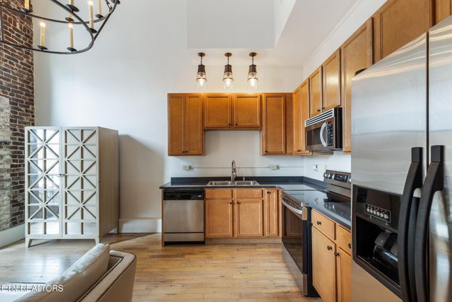 B103 - 122 S Gay St, Condo with 1 bedrooms, 1 bathrooms and null parking in Knoxville TN | Image 7