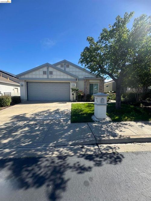 1574 Spigold Way, Brentwood, CA, 94513-5908 | Card Image