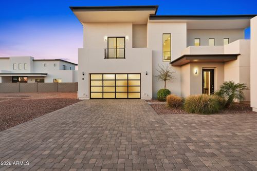 6-100 W Northern Ave, Phoenix, AZ, 85021-7267 | Card Image