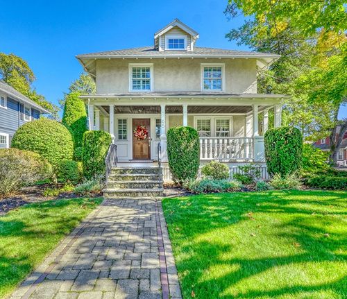 65 Lincoln St, Melrose, MA, 02176-3206 | Card Image