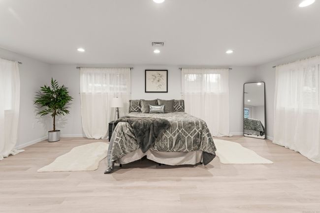 45 Westledge Rd, House other with 3 bedrooms, 3 bathrooms and null parking in West Simsbury CT | Image 14