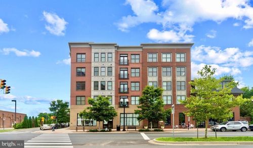 302-1107 S Walter Reed Dr, Arlington, VA, 22204-4371 | Card Image