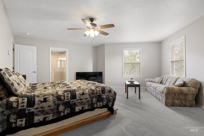 9143 W Alderberry Dr, House other with 5 bedrooms, 3 bathrooms and 2 parking in Boise ID | Image 30