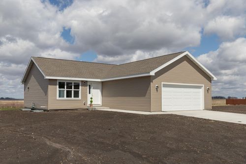 214 4th Pl, Claremont, MN, 55924-2800 | Card Image