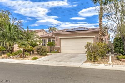 4222 Cascada Piazza Lane, House other with 2 bedrooms, 2 bathrooms and null parking in Las Vegas NV | Image 2