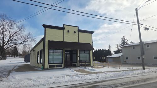 522 Milwaukee St, Lomira, WI, 53048-9522 | Card Image