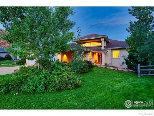 105 Eagle Canyon Cir, Lyons, CO, 80540-5011 | Card Image