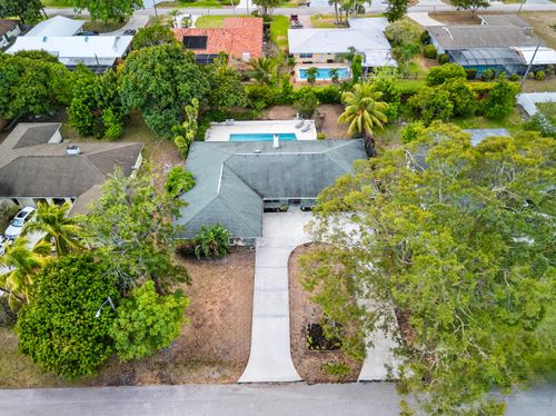 115 Ne Caprona Ave, Port St. Lucie, FL, 34983-8450 | Card Image