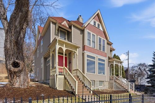 345 Grand Ave, Saint Paul, MN, 55102-2325 | Card Image