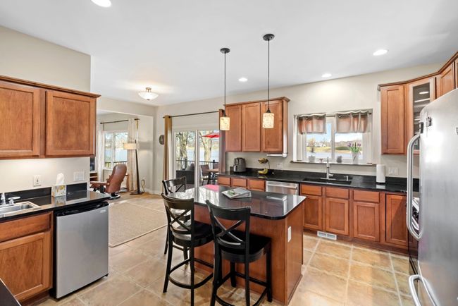 Stainless appliances INcluded in sale. | Image 23