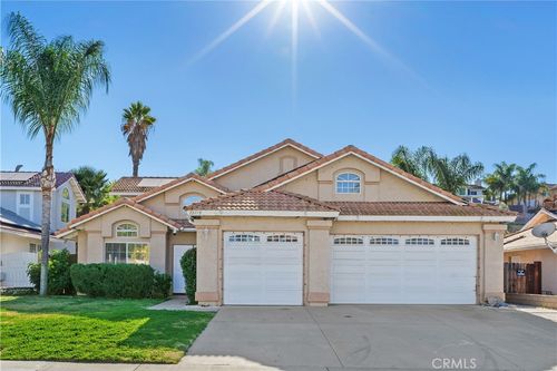 22719 Valley Vista Cir, Wildomar, CA, 92595-7300 | Card Image
