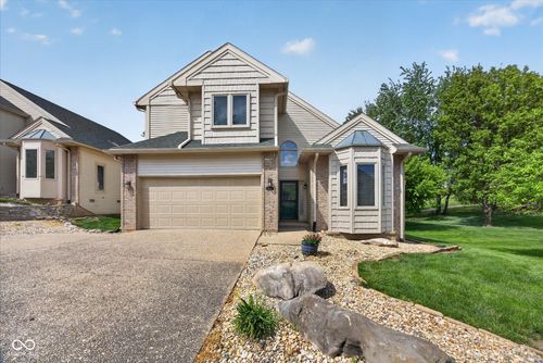 9103 S Front Nine Dr, Bloomington, IN, 47401-8147 | Card Image