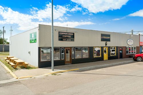 424 and 426 Central Avenue, Fairfield, MT, 59436 | Card Image