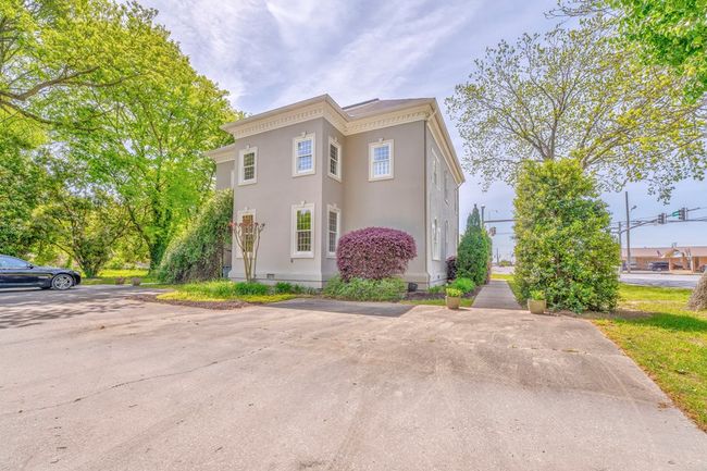 417 Court St, Home with 0 bedrooms, 3 bathrooms and null parking in Calhoun GA | Image 45
