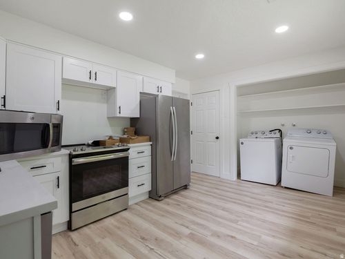 210 Ogden Cyn, Ogden, UT, 84401-0958 | Card Image