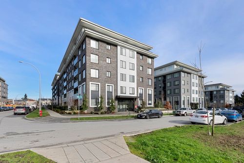 208-15815 85 Ave, Surrey, BC, V4N6X5 | Card Image