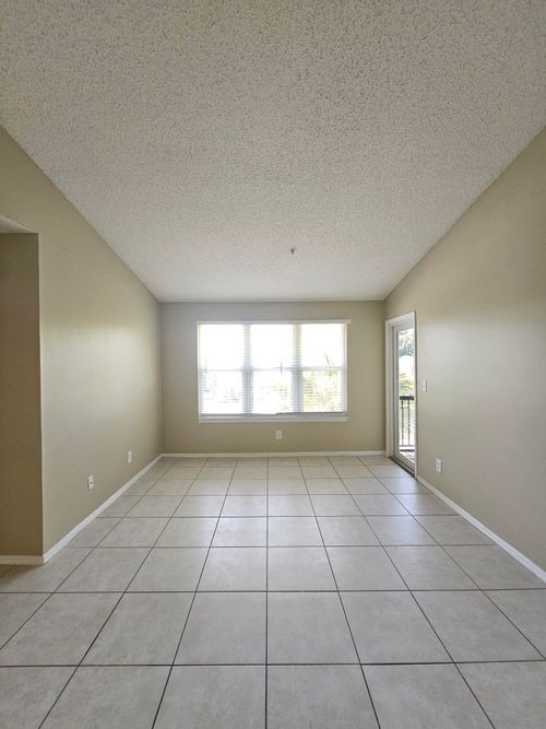 34-2307 N Congress Ave, Boynton Beach, FL, 33426-8607 | Card Image