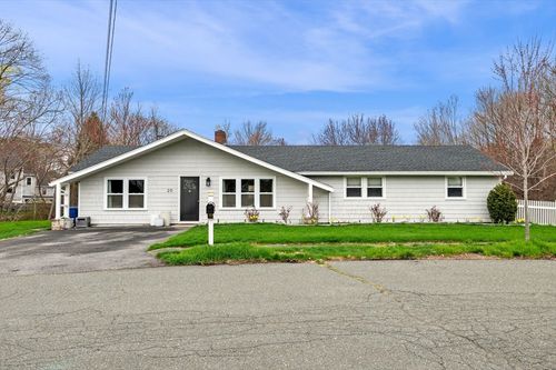20 Sunnyvale St, Beverly, MA, 01915-1462 | Card Image