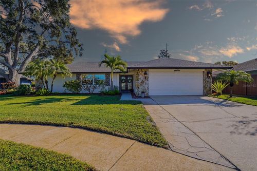 10099 Linden Place Dr, SEMINOLE, FL, 33776-1649 | Card Image