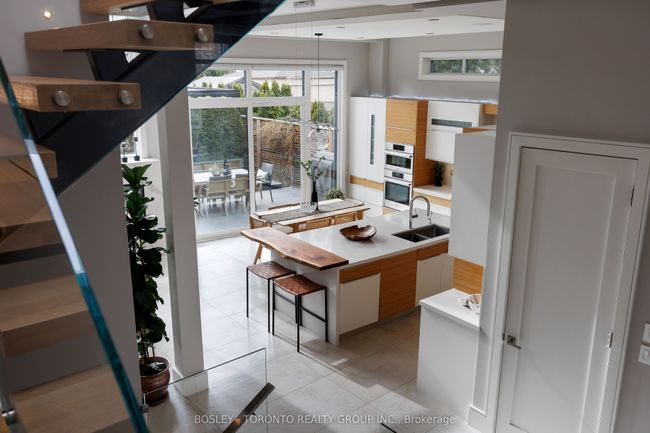 242 Sutherland Dr, House other with 6 bedrooms, 6 bathrooms and 2 parking in East York ON | Image 22