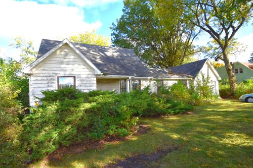 906 E Babcock Ave, Addison, IL, 60101-4107 | Card Image