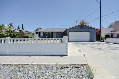 8802 Lampson Ave, Garden Grove, CA, 92841-3331 | Card Image