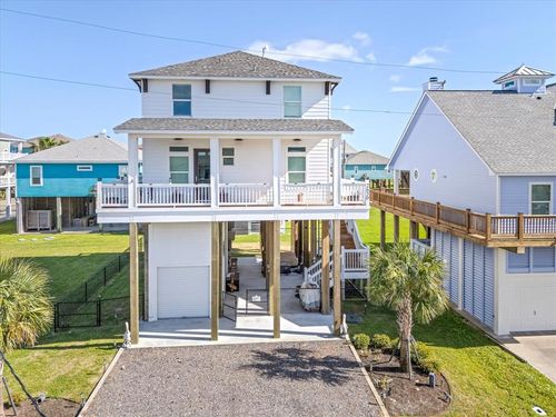 2630 Breaker Dr, Crystal Beach, TX, 77650 | Card Image