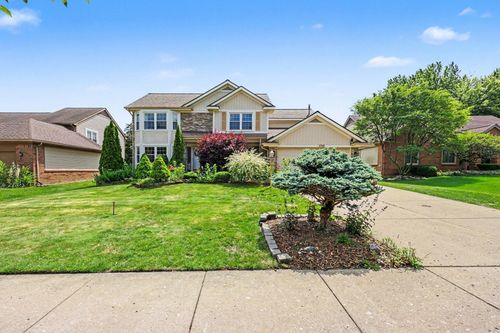 3705 Fieldcrest Ln, Ypsilanti, MI, 48197-7462 | Card Image