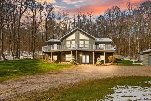 1073 Causeway Dr, Friedens, PA, 15541-6044 | Card Image